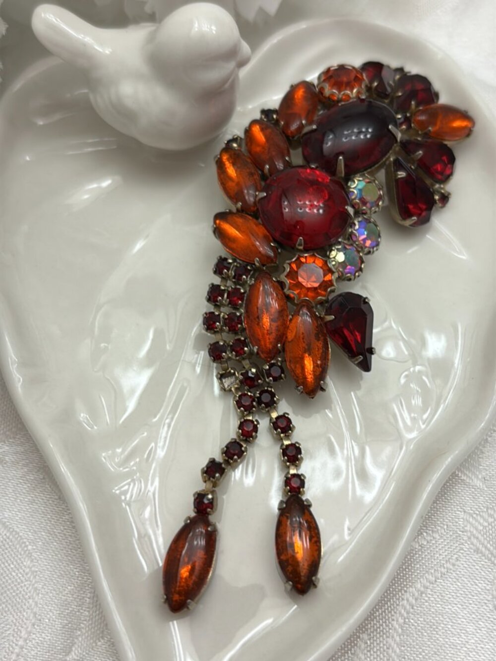 JULIANA D&E RED/ORANGE RHINESTONE BROOCH